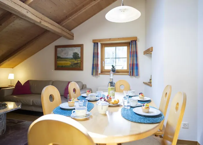 Chasa Porta 19 Scuol